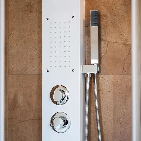Namaste كابوتيرا